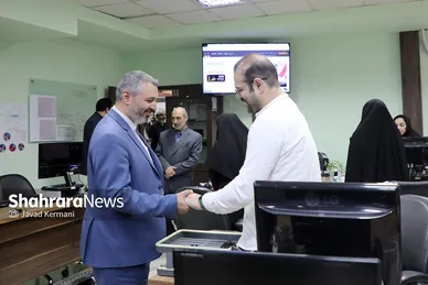 بازدید جمعی از مسئولین شهری مشهدمقدس از موسسه فرهنگی شهرآرا (۲) (۱۶ مرداد ۱۴۰۳)