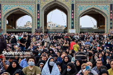 آئین اذن عزای حسینی و تعویض پرچم گنبد حرم مطهر رضوی