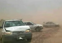 ۸ مصدوم در تصادف زنجیره‌ای خواف به دلیل طوفان گردوخاک + تصاویر