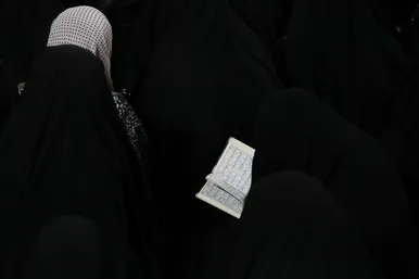 مراسم چله دعای عهد در جوار مزار شهدای گمنام