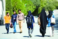 چرا برخی دهه شصتی‌ها در تجرد قطعی ماندند؟| زنان شانس کمتری برای ازدواج دارند