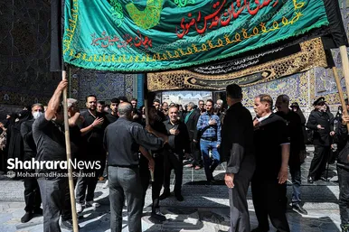 عزاداری روز شهادت امام رضا (ع) در حرم مطهر رضوی