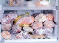 اشتباهات رایج در یخ‌زدایی مواد غذایی