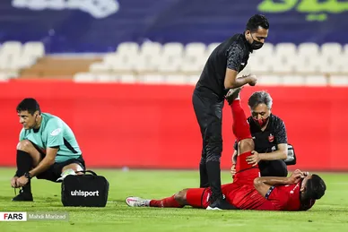 شهرآورد ۹۶ استقلال ۴ - ۳ پرسپولیس
