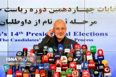عکس‌هایی از دومین روز ثبت‌نام کاندیدا‌های چهاردهمین دوره انتخابات ریاست‌جمهوری ۱۴۰۳