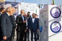 پزشکیان از فاز یک طرح جامع فاضلاب کلانشهر اهواز و کارون بازدید کرد (۴ بهمن ۱۴۰۳)