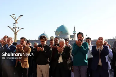 نماز عید سعید فطر در حرم مطهر رضوی