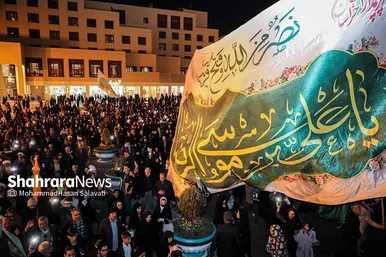 گلباران حرم مطهر رضوی در شب میلاد جوادالائمه (ع)