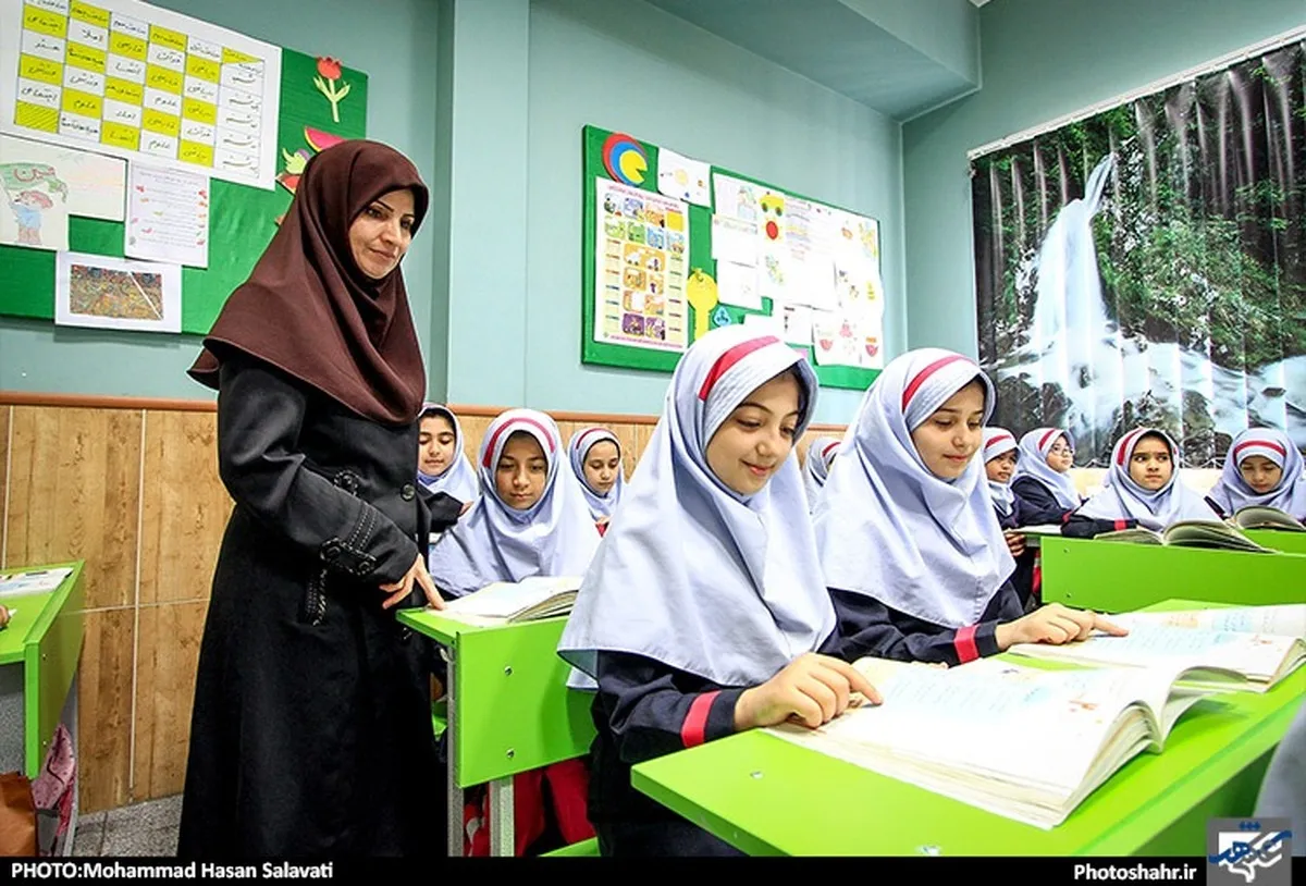 رتبه‌بندی معلمان و صدور احکام جدید از هفته آینده آغاز می‌شود (۲۵ مردادماه ۱۴۰۲)