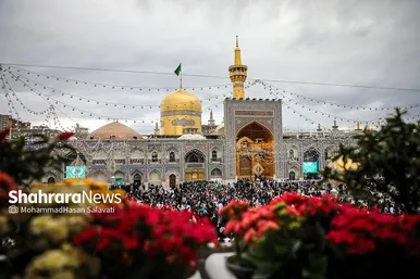 تحویل سال ۱۴۰۳ در حرم مطهر امام رضا (ع) و خیابان‌های منتهی به حرم