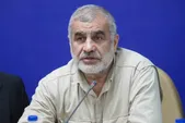 نیکزاد در نطق پیش از دستور: باز بودن یا بسته بودن تنگه هرمز را نمایشگر‌های قیمت سوخت در آمریکا معلوم می‌کند