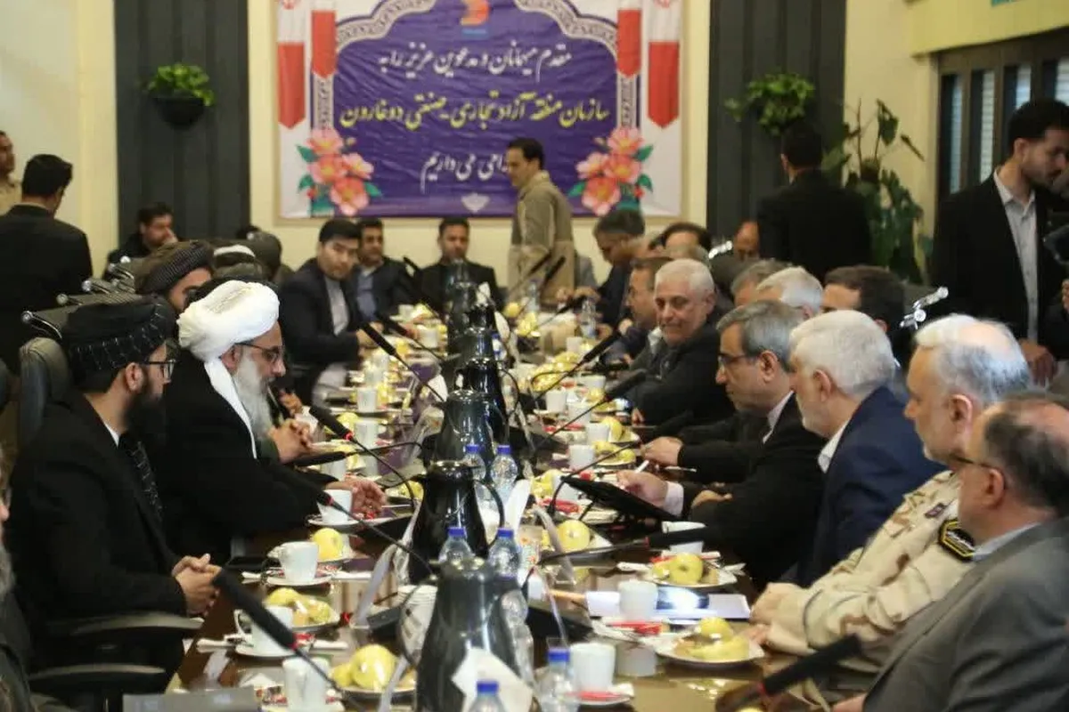 والی هرات با استقبال استاندار خراسان رضوی وارد دوغارون شد