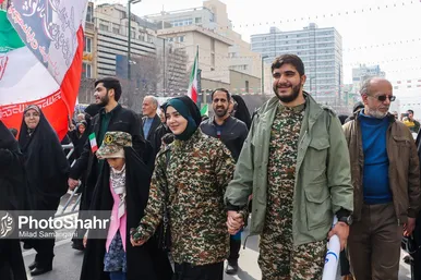 گزارش تصویری (۲) | راهپیمایی روز ۲۲ بهمن در مشهد
