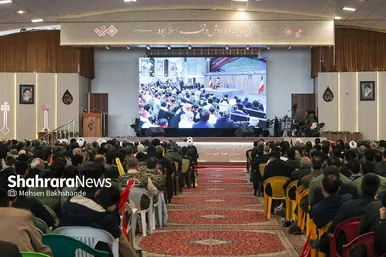 گزارش تصویری | تجدید بیعت اقشار مختلف بسیج مشهد مقدس با رهبر معظم انقلاب (۵ آذر ۱۴۰۳)