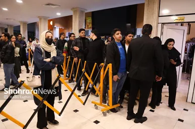 گزارش تصویری | اکران فیلم سینمایی «علت مرگ نامعلوم» با حضور عوامل در مشهد