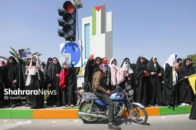 گزارش تصویری | تجمع دانش آموزان مشهدی در محکومیت کشتار کودکان غزه
