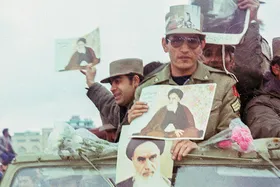 &laquo;عباس گل&zwnj;محمدی&raquo; عکاس آماتور وقایع انقلاب از خاطرات نزدیک به پیروزی می&zwnj;گوید