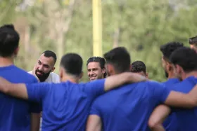 استقلال به دنبال جادوانگی در لیگ برتر| اولین قهرمان بدون باخت درانتظار آبی&zwnj;ها