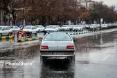 ترافیک سنگین در معابر اصلی شهر مشهد در ظهر روز ۳ فروردین ۱۴۰۴