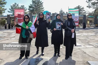 گزارش تصویری | مراسم تدفین پیکرهای شهدای مدافع امنیت در آرامستان بهشت‌رضا(ع) مشهد