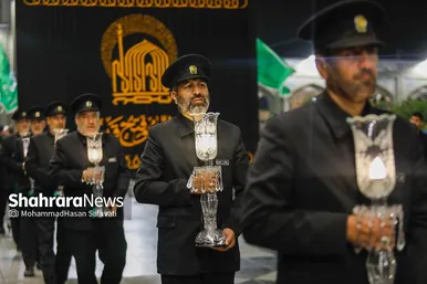 گزارش تصویری | آیین شام غریبان شهادت امام رضا(ع) در حرم رضوی