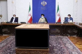 رئیس جمهور: بانک مرکزی ارز مورد نیاز برای تامین دارو و مواد اولیه را تامین کند