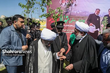گزارش تصویری | پویش ملی نهال امید با حضور تولیت آستان قدس رضوی