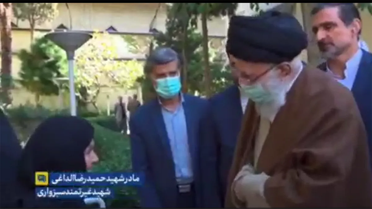 ویدئو| لحظاتی از دیدار مادر شهید الداغی با رهبر انقلاب