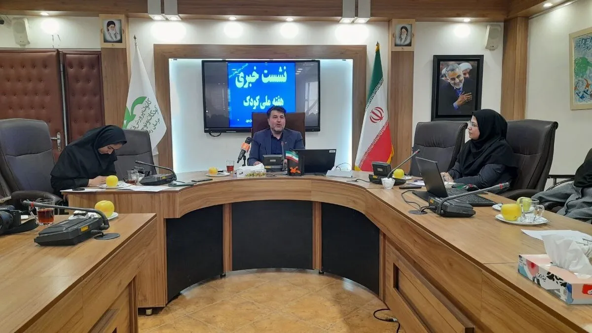 باید در راستای تامین نیاز‌های کودک براساس هویت غنی کشور تلاش کنیم