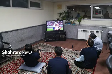 تماشای اولین بازی ایران در جام جهانی۲۰۲۲