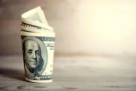 پیش&zwnj;بینی نرخ ارز با بازگشت تحریم&zwnj;های سازمان ملل | کارشناسان: دولت توانایی کنترل نرخ ارز را دارد