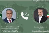 تاکید وزیر خارجه پاکستان بر اهمیت ادامه گفت‌و‌گو برای حل تنش، در تماس تلفنی با عباس عراقچی