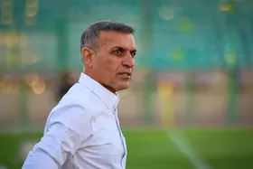 پافشاری ویسی به کناره&zwnj;گیری از ذوب آهن