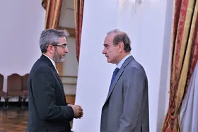 دیدار علی باقری و انریکه مورا &rlm;در حاشیه نشست مجمع عمومی سازمان ملل
