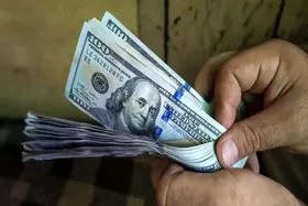 پشت پرده افزایش عجیب قیمت دلار چه بود؟ (۲۰ اسفند ۱۴۰۲)