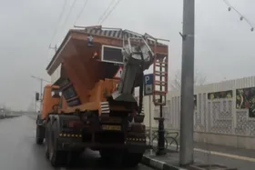 آماده&zwnj;باش ۴۱۰ دستگاه ماشین&zwnj;آلات خدمات شهری مشهد با اعلام هشدار هواشناسی
