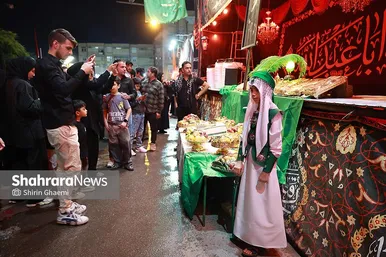 گزارش تصویری | عزاداری شب هشتم محرم در شهرک عرب‌ها ـ مشهد
