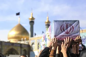 پیکر سرباز وظیفه، مهدی گلشاهی در حرم امام&zwnj;رضا(ع) تشییع شد