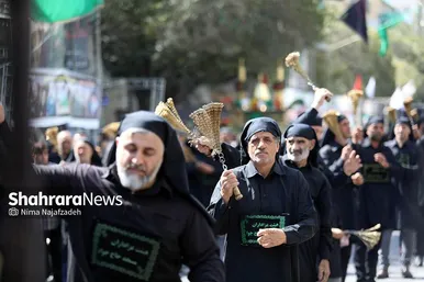 عزاداری شهادت امام رضا (ع) در خیابان‌های منتهی به حرم مطهر رضوی