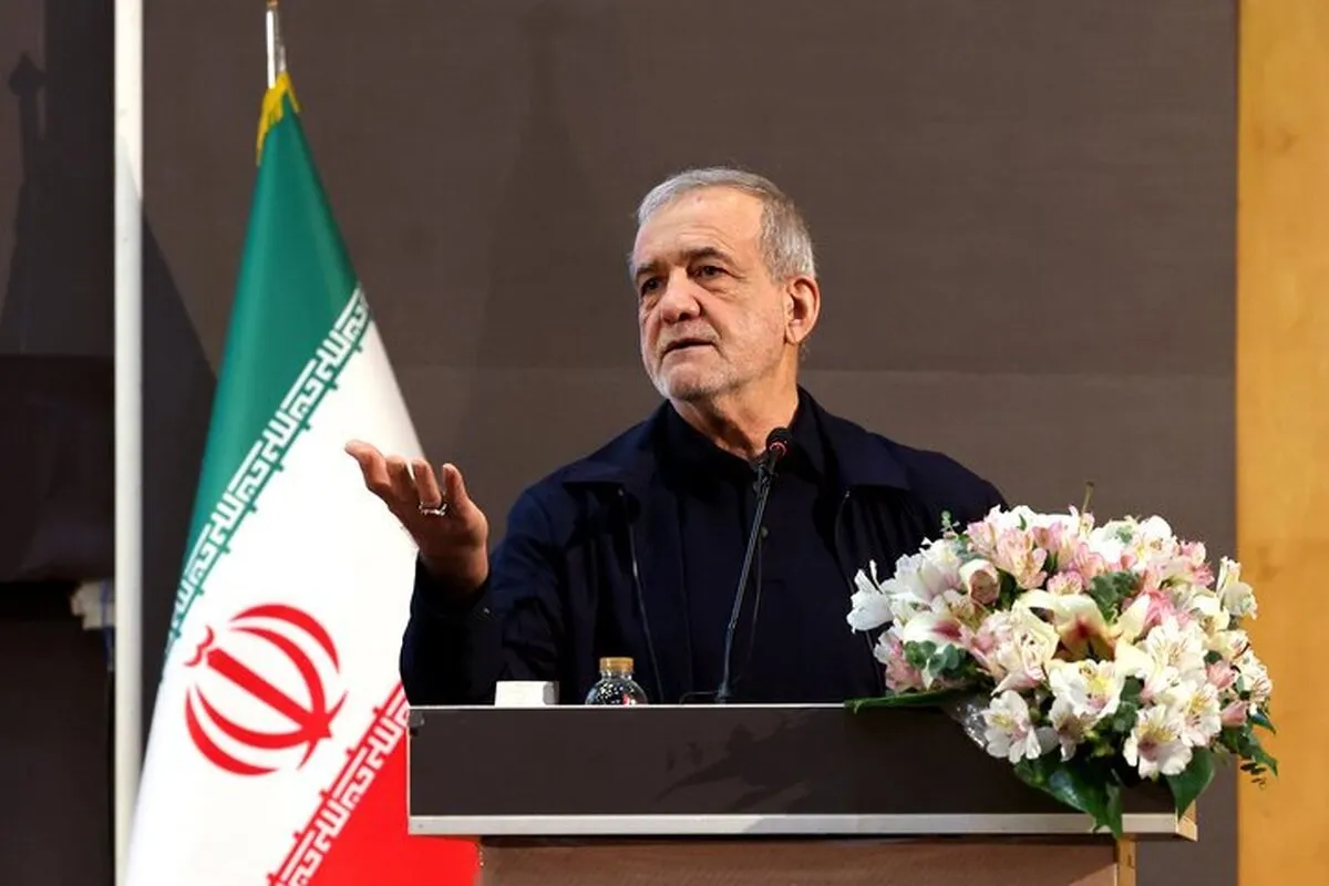 پزشکیان: هدایت‌های رهبری پشتوانه اصلی مدیریت بحران‌های کشور است | لزوم خروج از حالت نه جنگ و نه صلح