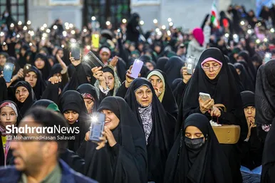 اجتماع همبستگی با جبهه مقاومت فلسطین در صحن قدس حرم مطهر رضوی