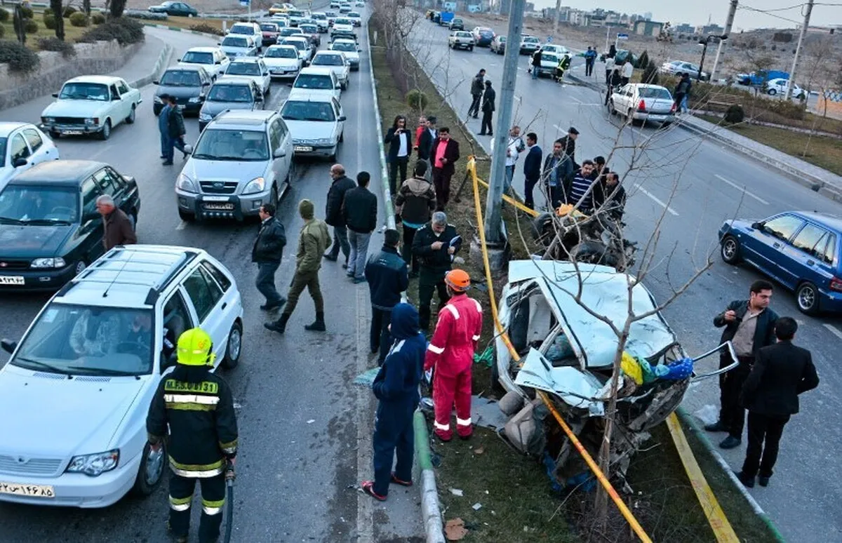 تصادف‌های صبح سیزده‌بدر در مشهد؛ ۱۴ مصدوم در دو حادثه رانندگی (۱۳ فروردین ۱۴۰۴)