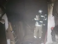 ۴۰۰ متر کارگاه مملو از چوب و مواد قابل اشتعال در مشهد شعله‌ور شد| آتش‌نشانان چطور از فاجعه پیشگیری کردند؟ + فیلم