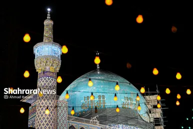 حال و هوای حرم مطهر رضوی در شب میلاد امام رضا(ع)