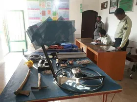دستگیری ۳ نفر حفار غیرمجاز در یکی از محوطه های باستانی نیشابور