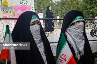اجتماع بزرگ دختران و نور کرامت در مشهد
