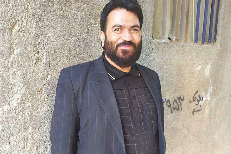 با شنیدن زندگی می‌کنم