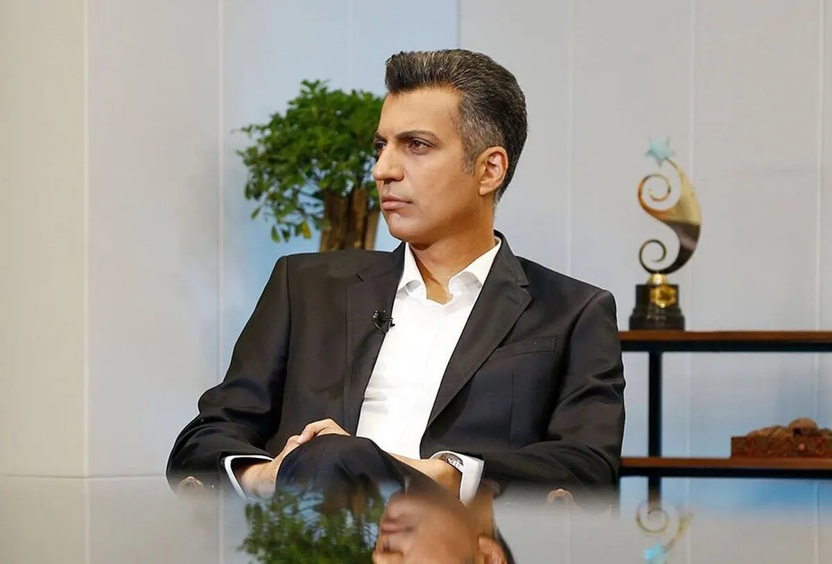 ویدئو | وقتی عادل فردوسی‌پور برای بازیکنان پرسپولیس از بزرگ‌ترین دلتنگی‌اش می‌گوید!