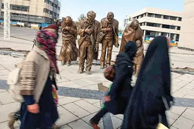 به سویت پر کشیدم با دلی از قبل&zwnj; شیدا&zwnj;تر