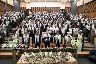 گزارش تصویری | بدرقه پیکر شهید گمنام دفاع مقدس در همایش سالیانه بسیجیان در مشهد